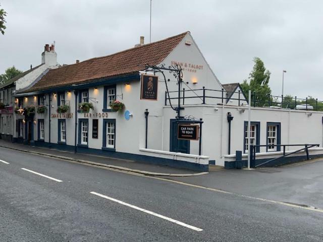 Swan & Talbot Inn Wetherby Eksteriør billede